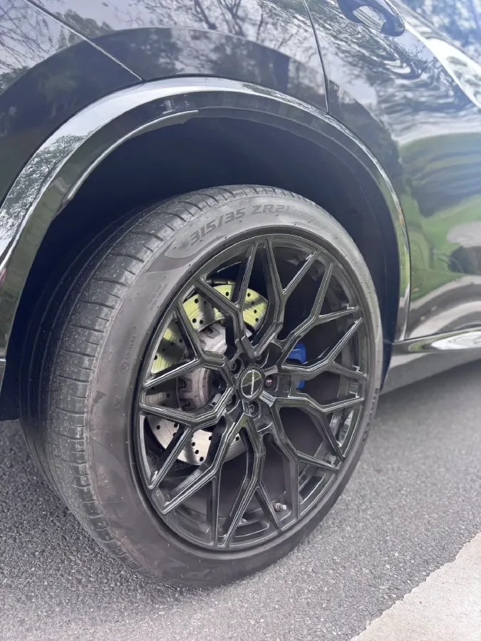 2022 BMW X5 M 4.4T 600HP V8 8AT,autocango,china used car exporter,china ev exporter,chinese used car exporter,chinese used ev exporter