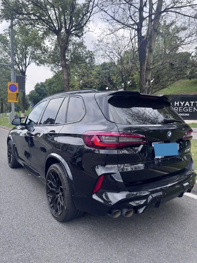 2022 BMW X5 M 4.4T 600HP V8 8AT,autocango,china used car exporter,china ev exporter,chinese used car exporter,chinese used ev exporter