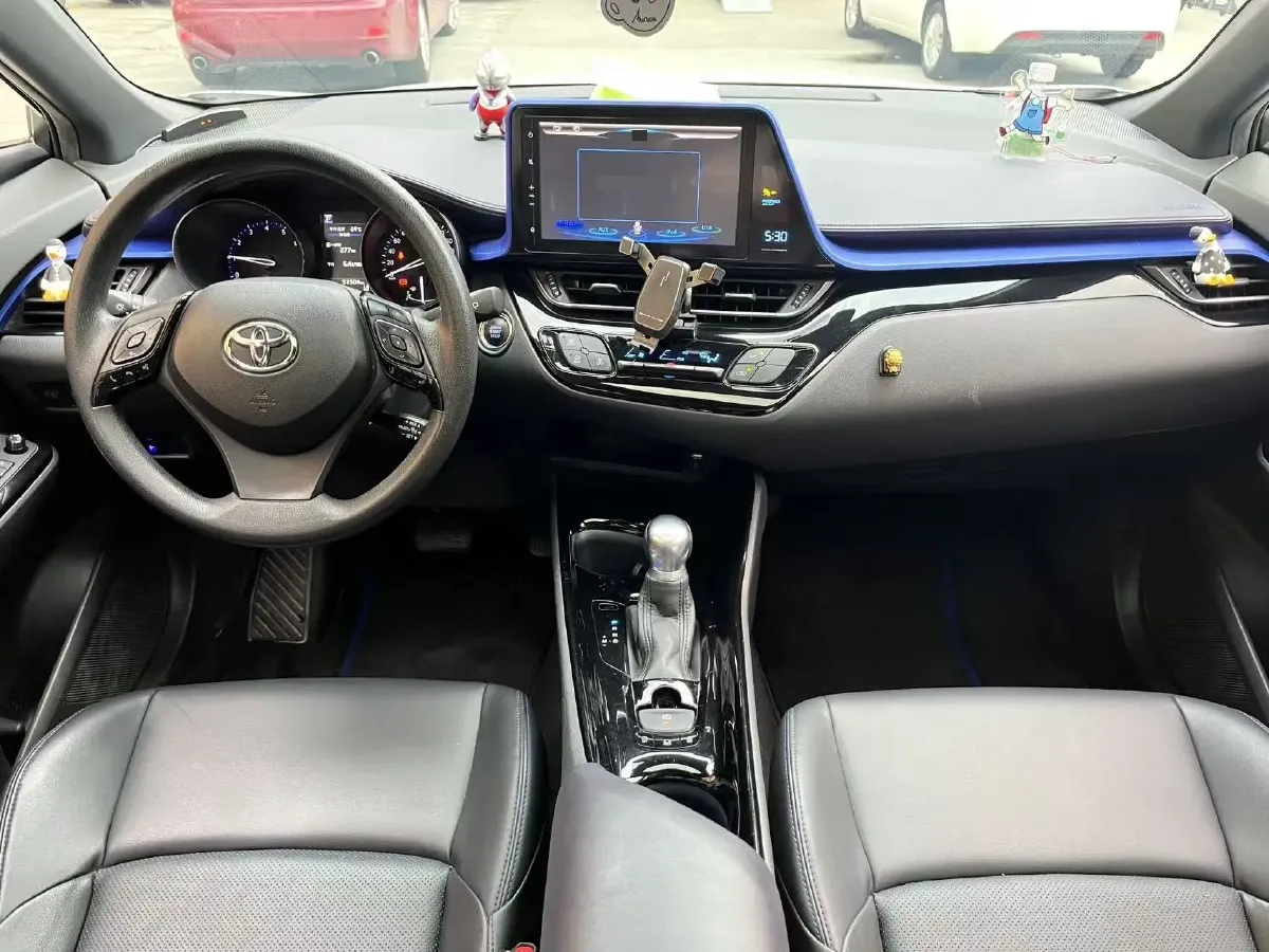 2020 Toyota C-HR 2.0L 171HP L4 CVT,autocango,china used car exporter,china ev exporter,chinese used car exporter,chinese used ev exporter