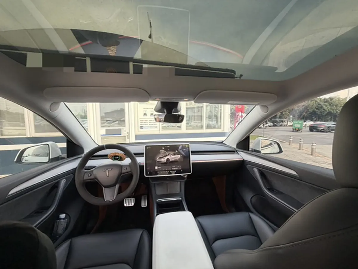 2024 Tesla Model Y BEV 78.4KWH,autocango,china used car exporter,china ev exporter,chinese used car exporter,chinese used ev exporter