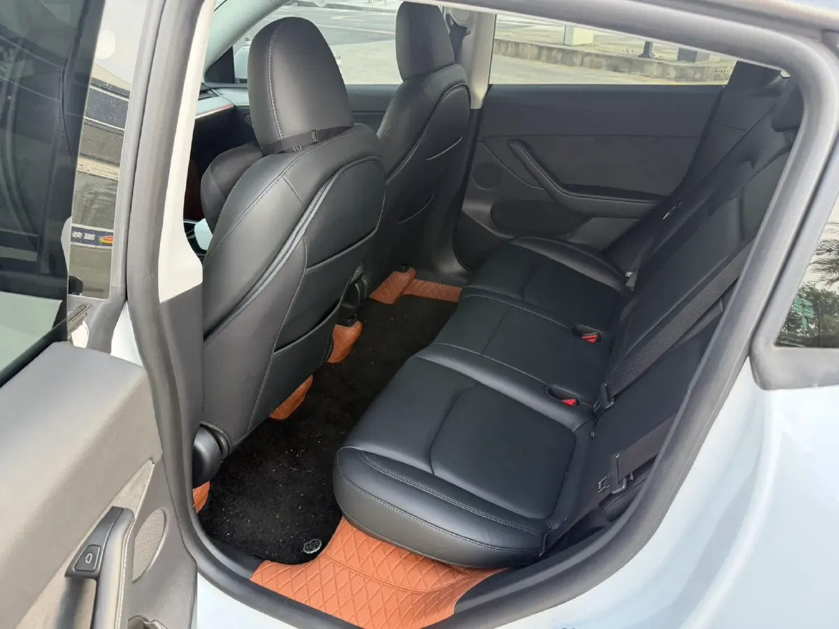 2024 Tesla Model Y BEV 78.4KWH,autocango,china used car exporter,china ev exporter,chinese used car exporter,chinese used ev exporter