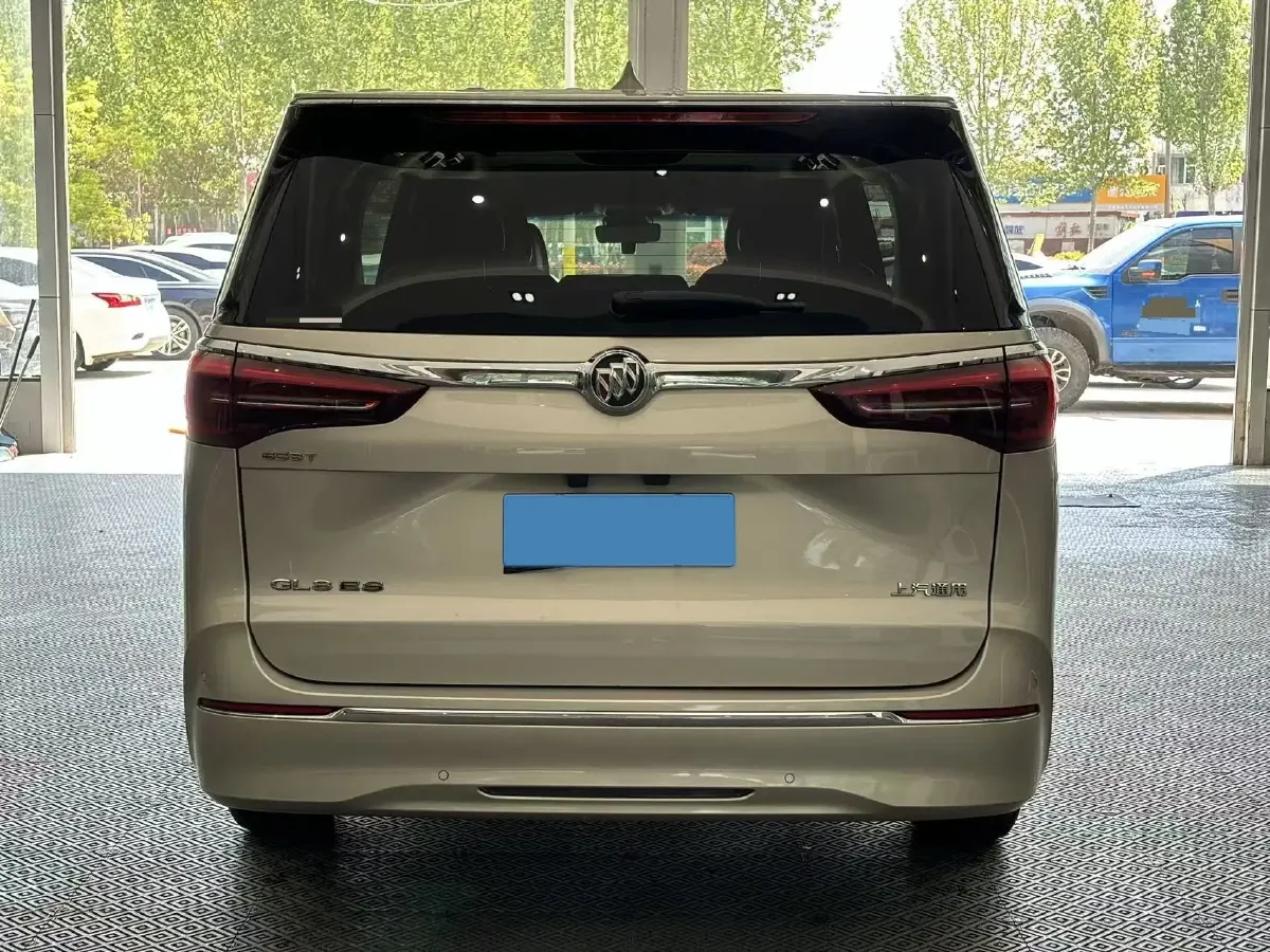 2021 Buick GL8 2.0T 237HP L4 9AT,autocango,china used car exporter,china ev exporter,chinese used car exporter,chinese used ev exporter