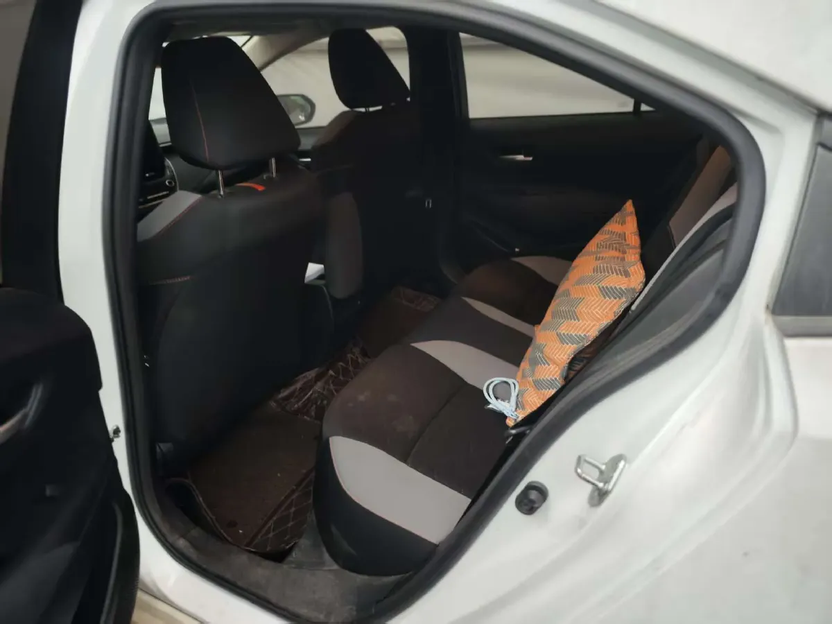 2021 Toyota Corolla 1.2T 116HP L4 CVT,autocango,china used car exporter,china ev exporter,chinese used car exporter,chinese used ev exporter