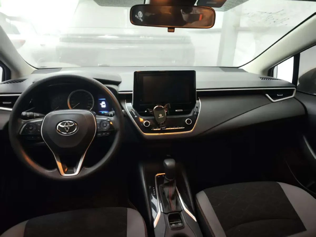 2021 Toyota Corolla 1.2T 116HP L4 CVT,autocango,china used car exporter,china ev exporter,chinese used car exporter,chinese used ev exporter