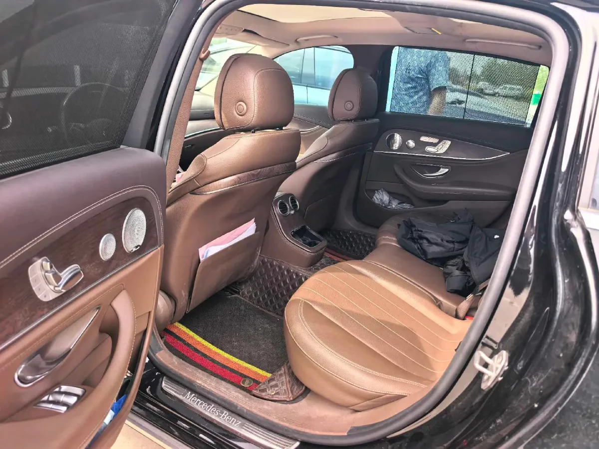 2021 Mercedes-Benz E Class 2.0T 258HP L4 9AT,autocango,china used car exporter,china ev exporter,chinese used car exporter,chinese used ev exporter