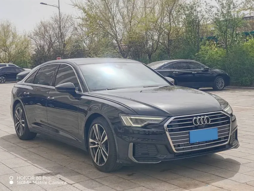 2021 Audi A6L 2.0T 224HP L4 7DCT,autocango,china used car exporter,china ev exporter,chinese used car exporter,chinese used ev exporter