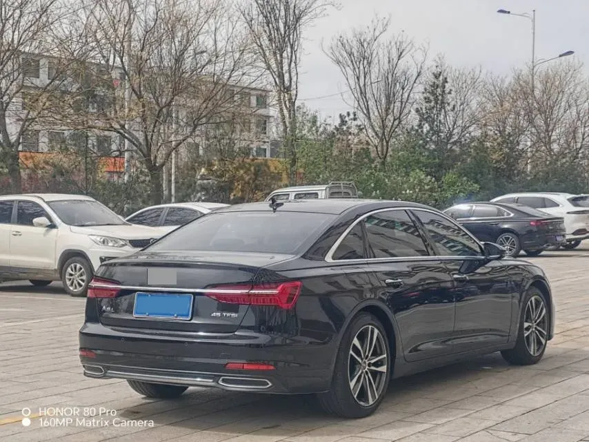 2021 Audi A6L 2.0T 224HP L4 7DCT,autocango,china used car exporter,china ev exporter,chinese used car exporter,chinese used ev exporter