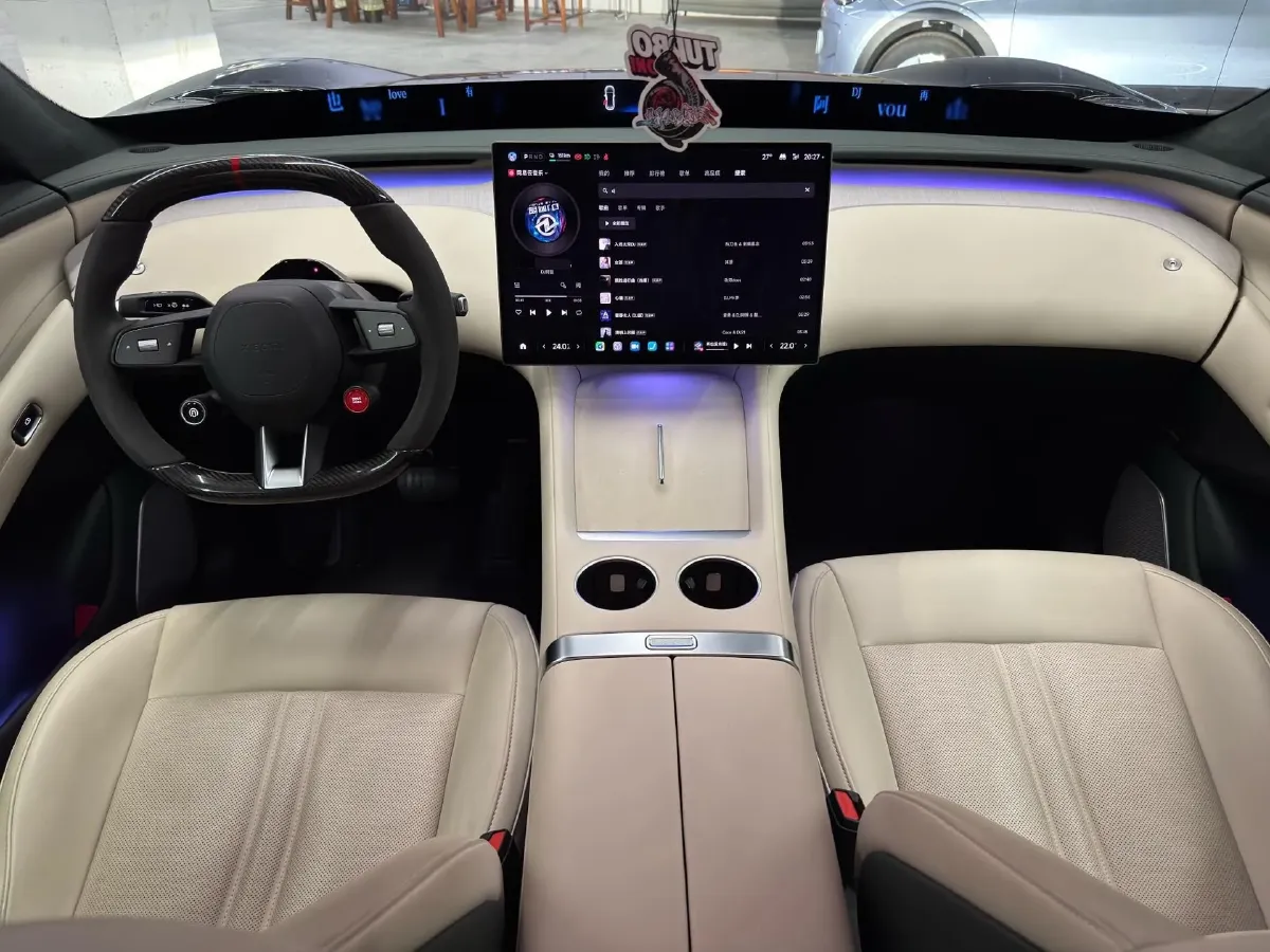 2025 MI YU7 BEV 101.7KWH,autocango,china used car exporter,china ev exporter,chinese used car exporter,chinese used ev exporter