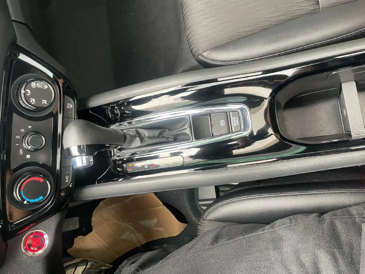 2020 Honda Vezel 1.5L 131HP L4 CVT,autocango,china used car exporter,china ev exporter,chinese used car exporter,chinese used ev exporter