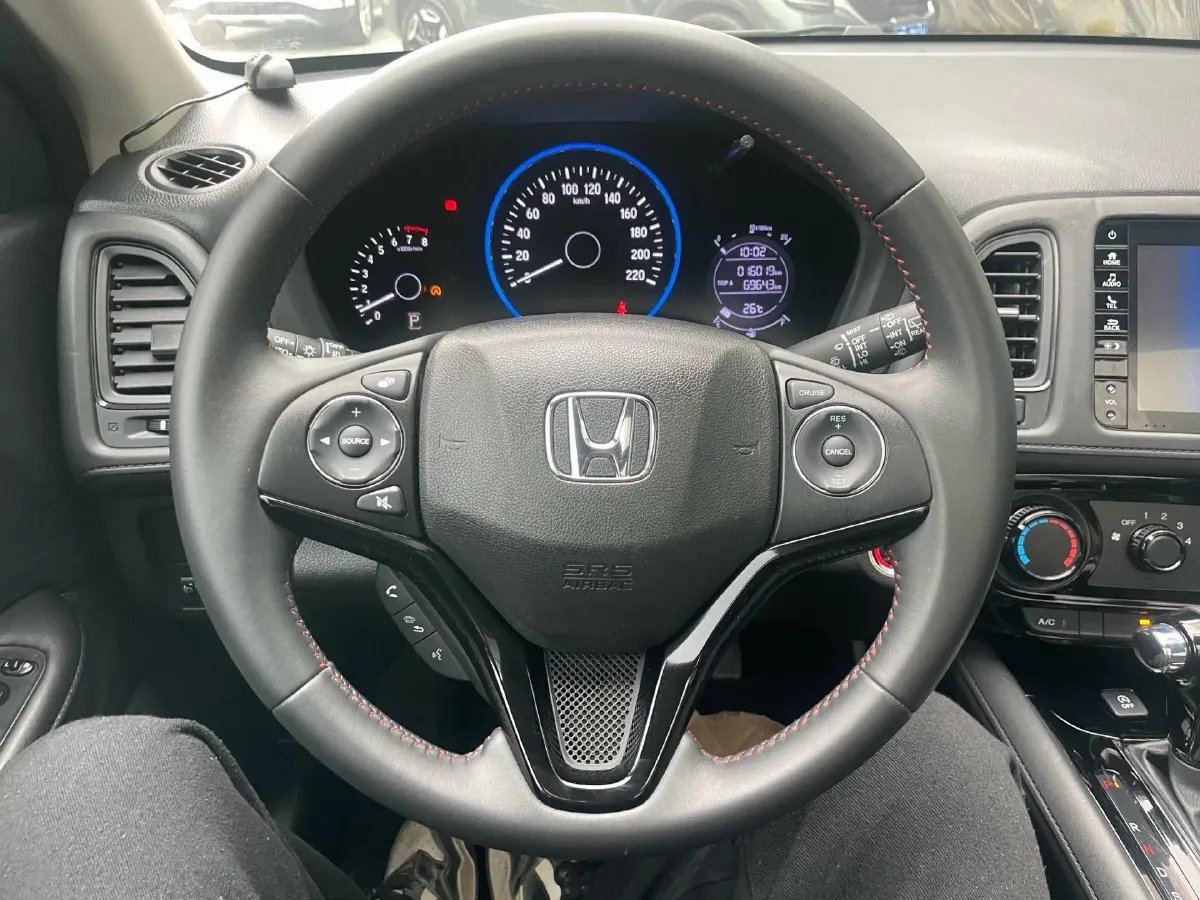 2020 Honda Vezel 1.5L 131HP L4 CVT,autocango,china used car exporter,china ev exporter,chinese used car exporter,chinese used ev exporter