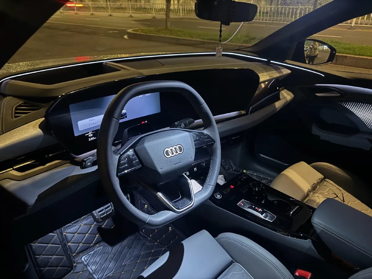 2026 Audi Q6L Sportback e-tron BEV,autocango,china used car exporter,china ev exporter,chinese used car exporter,chinese used ev exporter