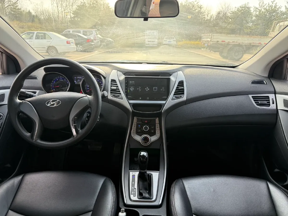 2016 Hyundai Elantra 1.6L 128HP L4 6AT,autocango,china used car exporter,china ev exporter,chinese used car exporter,chinese used ev exporter