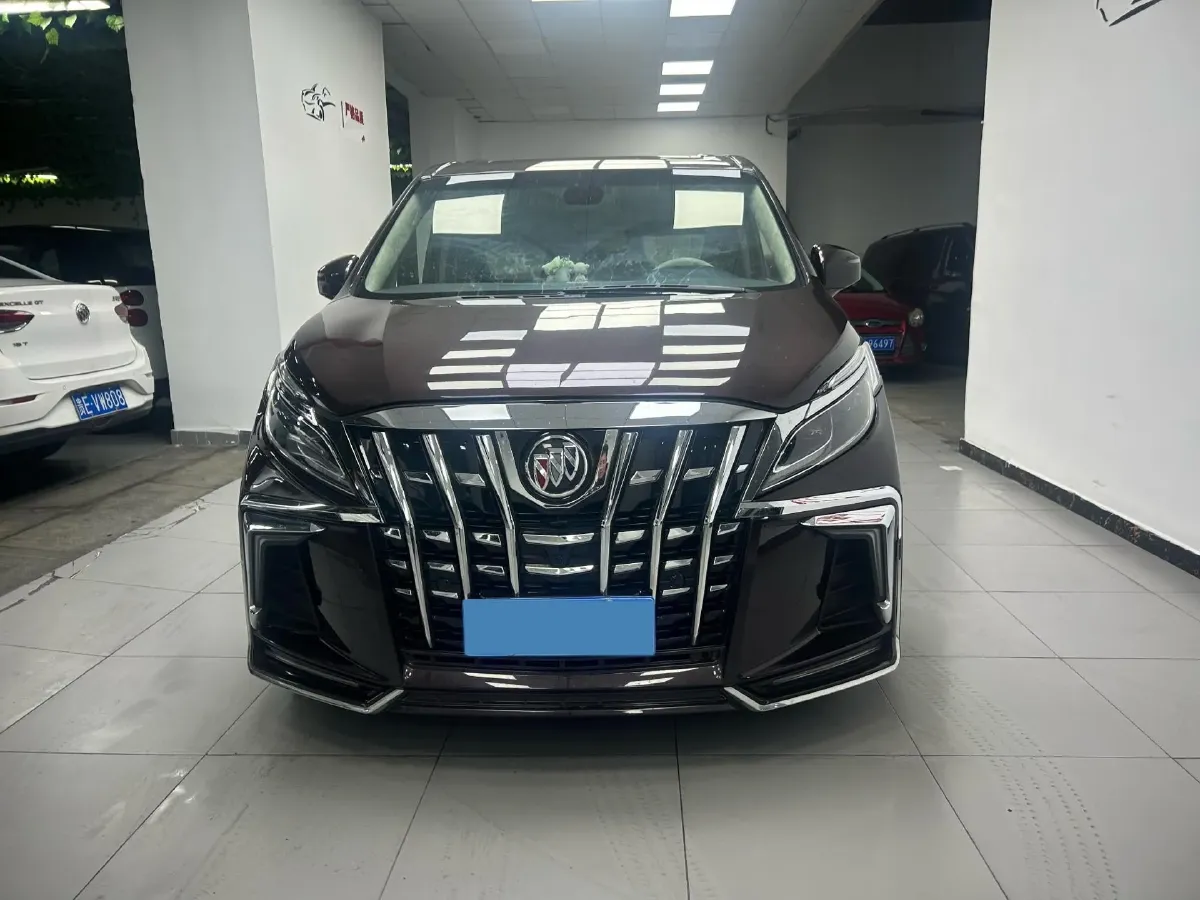 2018 Buick GL8 2.0T 260HP L4 6AT,autocango,china used car exporter,china ev exporter,chinese used car exporter,chinese used ev exporter