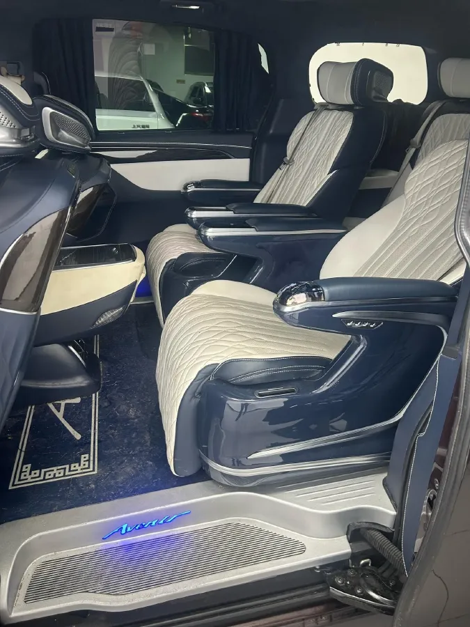 2018 Buick GL8 2.0T 260HP L4 6AT,autocango,china used car exporter,china ev exporter,chinese used car exporter,chinese used ev exporter