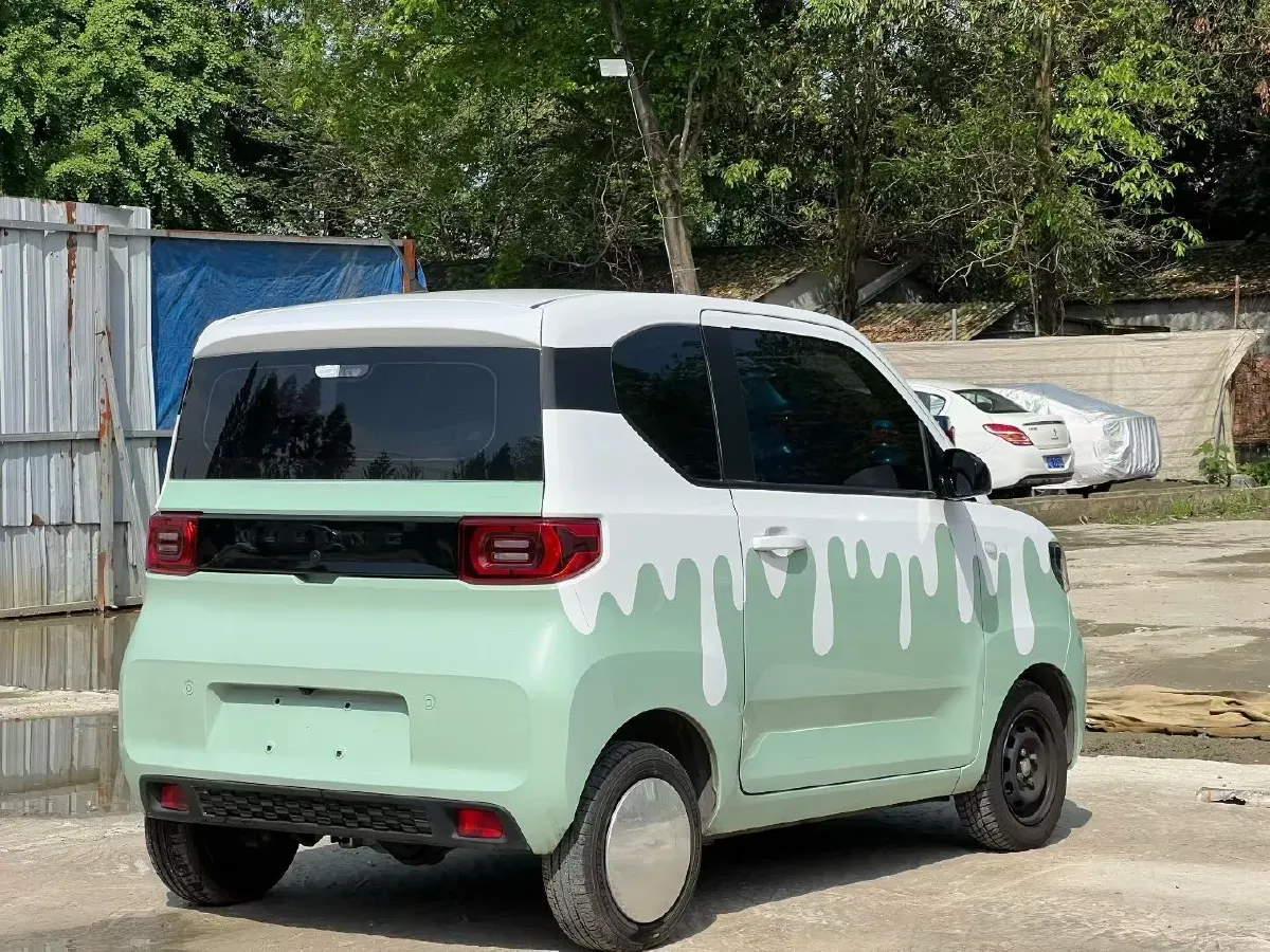 2021 WuLing HongGuang MINI EV BEV 13.9KWH,autocango,china used car exporter,china ev exporter,chinese used car exporter,chinese used ev exporter