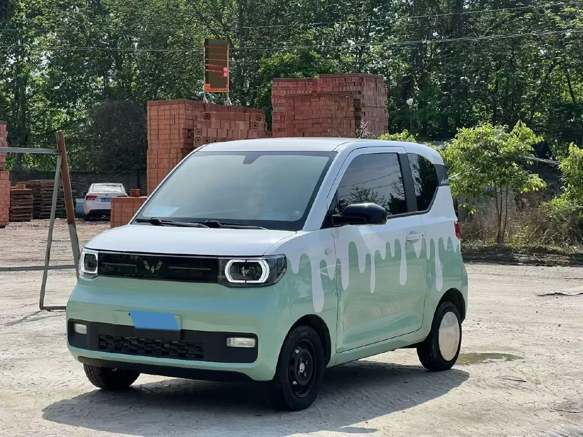 2021 WuLing HongGuang MINI EV BEV 13.9KWH,autocango,china used car exporter,china ev exporter,chinese used car exporter,chinese used ev exporter