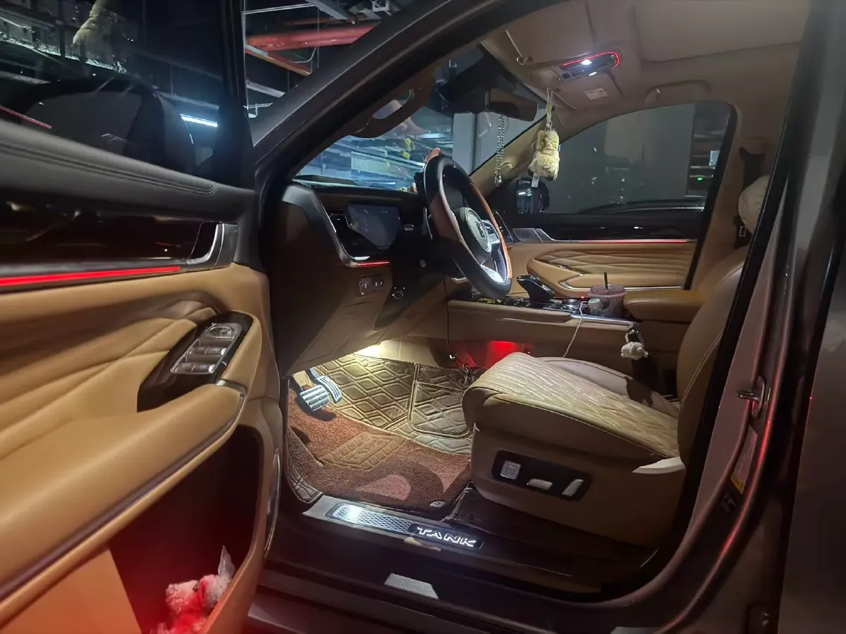 2023 Tank 500 2.0T 252HP L4 9AT PHEV 37.1KWH,autocango,china used car exporter,china ev exporter,chinese used car exporter,chinese used ev exporter