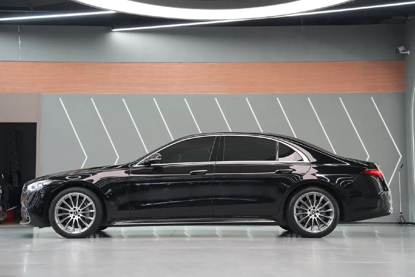 2023 Mercedes-Benz S Class 2.5T 367HP L6 9AT,autocango,china used car exporter,china ev exporter,chinese used car exporter,chinese used ev exporter