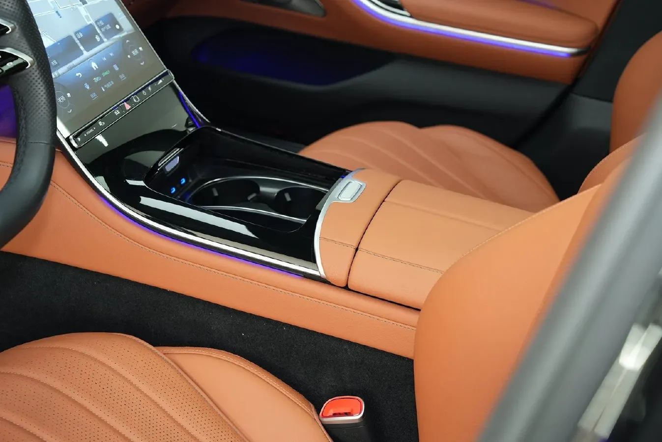 2023 Mercedes-Benz S Class 2.5T 367HP L6 9AT,autocango,china used car exporter,china ev exporter,chinese used car exporter,chinese used ev exporter