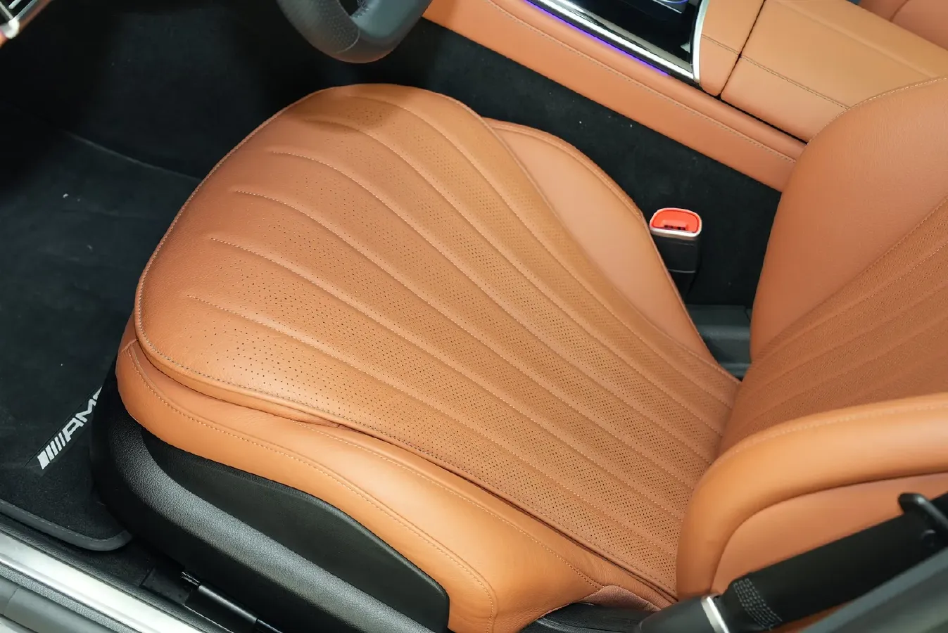 2023 Mercedes-Benz S Class 2.5T 367HP L6 9AT,autocango,china used car exporter,china ev exporter,chinese used car exporter,chinese used ev exporter