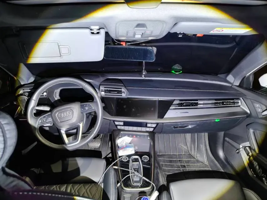 2025 Audi A3 1.5T 160HP L4 7DCT,autocango,china used car exporter,china ev exporter,chinese used car exporter,chinese used ev exporter