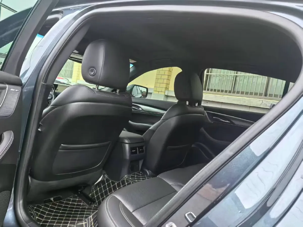 2021 Cadillac CT5 2.0T 237HP L4 10AT,autocango,china used car exporter,china ev exporter,chinese used car exporter,chinese used ev exporter