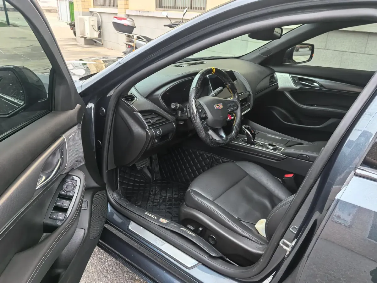 2021 Cadillac CT5 2.0T 237HP L4 10AT,autocango,china used car exporter,china ev exporter,chinese used car exporter,chinese used ev exporter