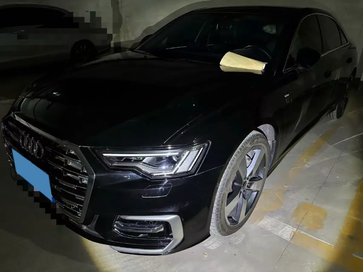 2023 Audi A6L 2.0T 245HP L4 7DCT,autocango,china used car exporter,china ev exporter,chinese used car exporter,chinese used ev exporter