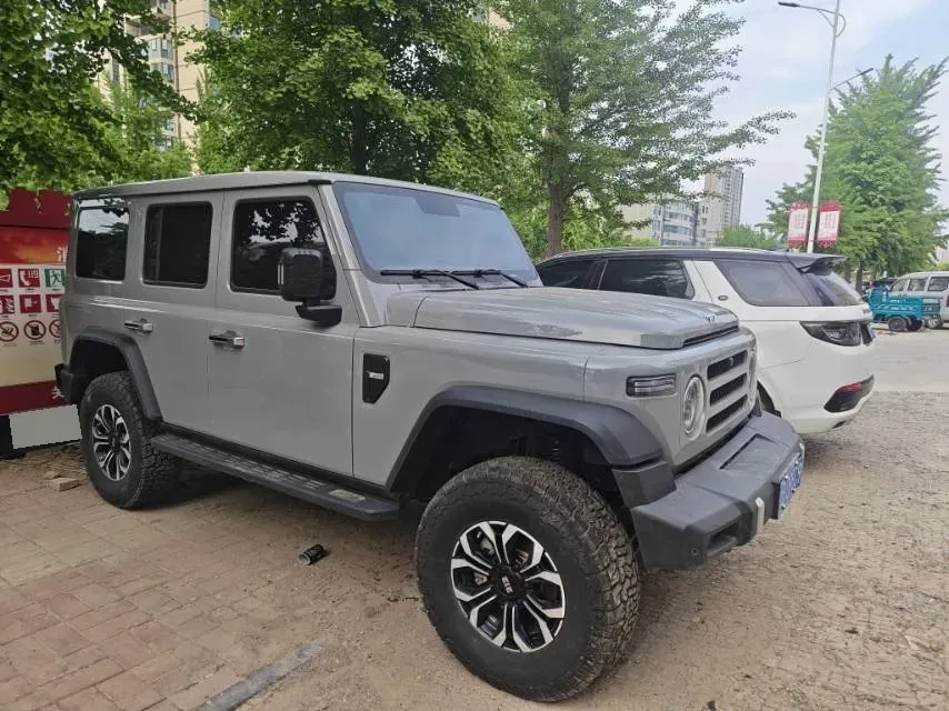 2025 212 212 T01 2.0T 170HP L4 8AT,autocango,china used car exporter,china ev exporter,chinese used car exporter,chinese used ev exporter