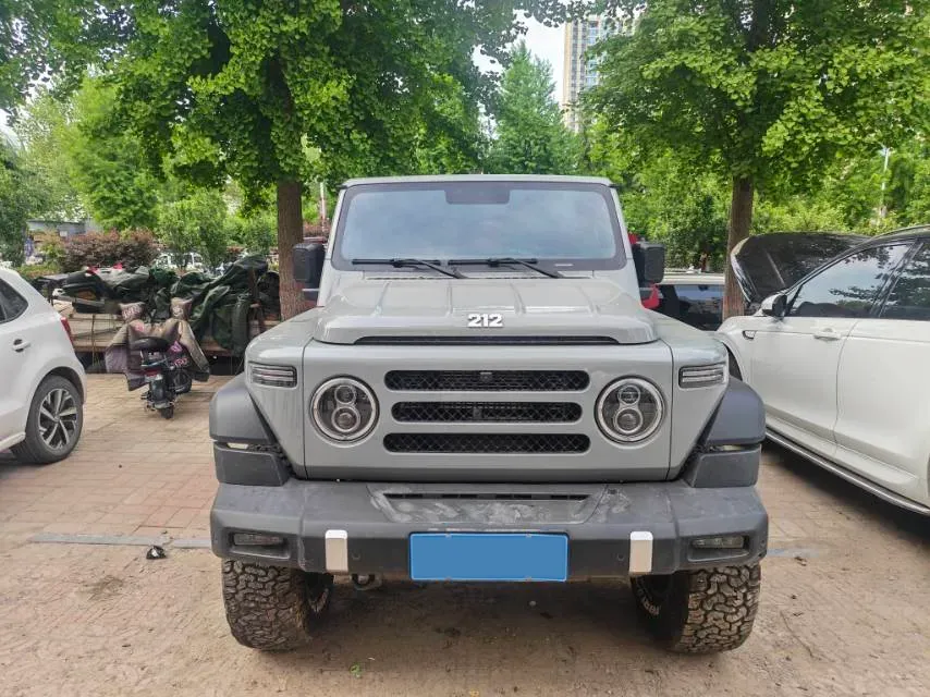 2025 212 212 T01 2.0T 170HP L4 8AT,autocango,china used car exporter,china ev exporter,chinese used car exporter,chinese used ev exporter