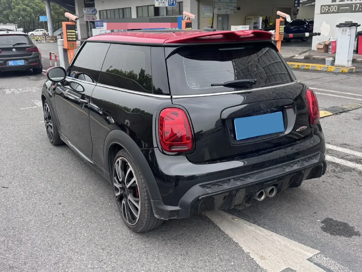 2023 MINI JCW 2.0T 231HP L4 8AT,autocango,china used car exporter,china ev exporter,chinese used car exporter,chinese used ev exporter