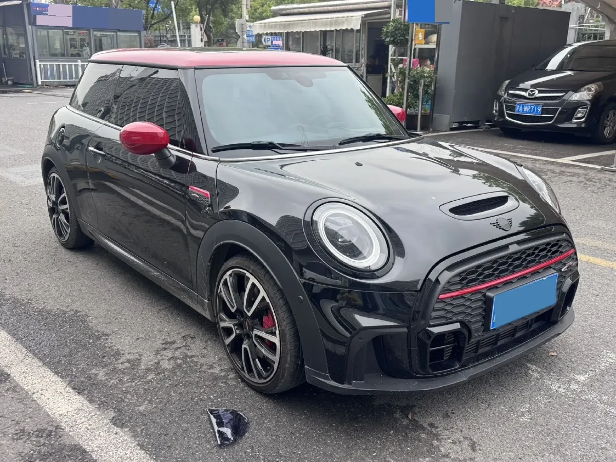 2023 MINI JCW 2.0T 231HP L4 8AT,autocango,china used car exporter,china ev exporter,chinese used car exporter,chinese used ev exporter