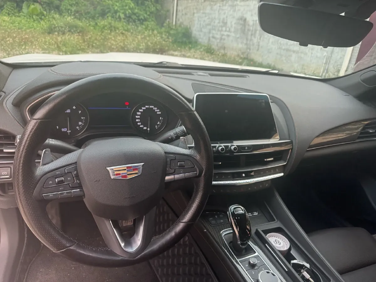 2020 Cadillac CT5 2.0T 241HP L4 10AT,autocango,china used car exporter,china ev exporter,chinese used car exporter,chinese used ev exporter