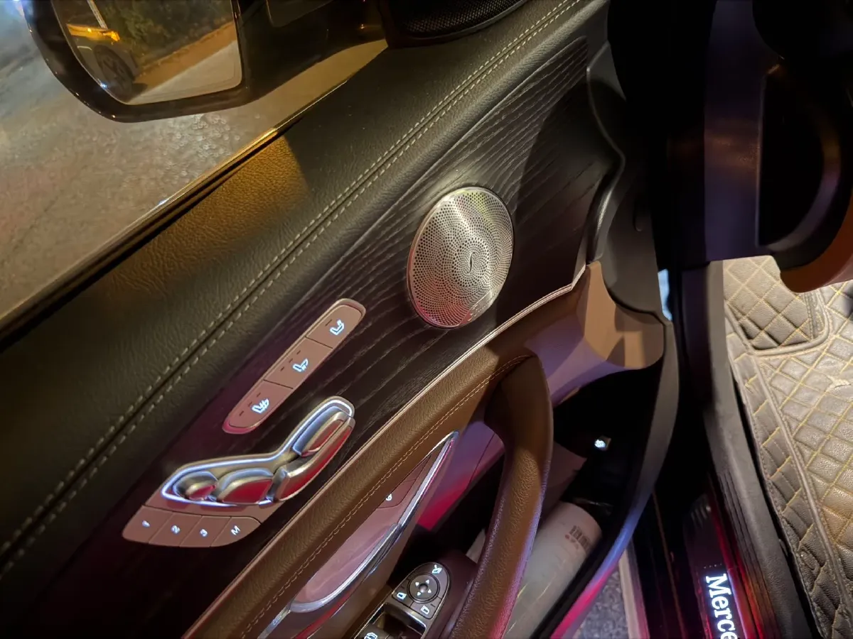 2020 Mercedes-Benz E Class 2.0T 258HP L4 9AT,autocango,china used car exporter,china ev exporter,chinese used car exporter,chinese used ev exporter