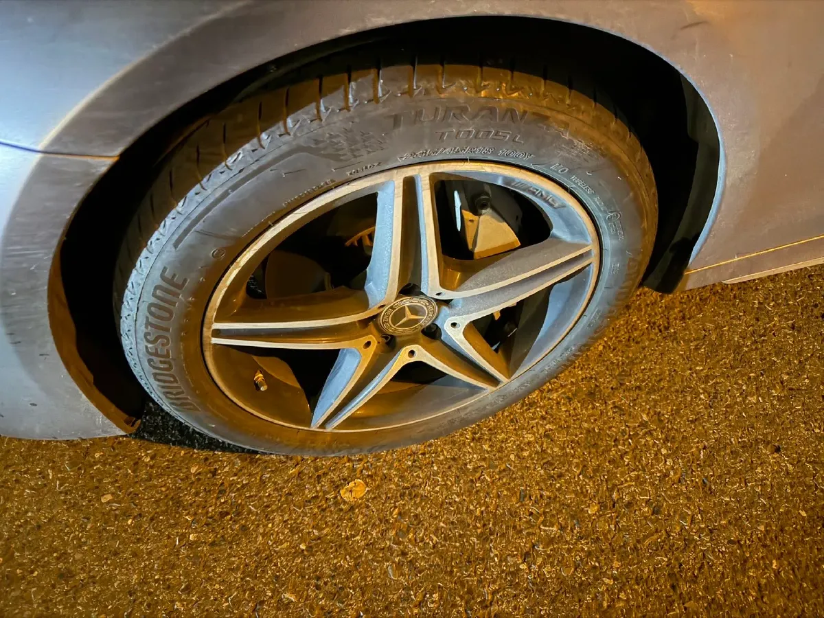 2020 Mercedes-Benz E Class 2.0T 258HP L4 9AT,autocango,china used car exporter,china ev exporter,chinese used car exporter,chinese used ev exporter