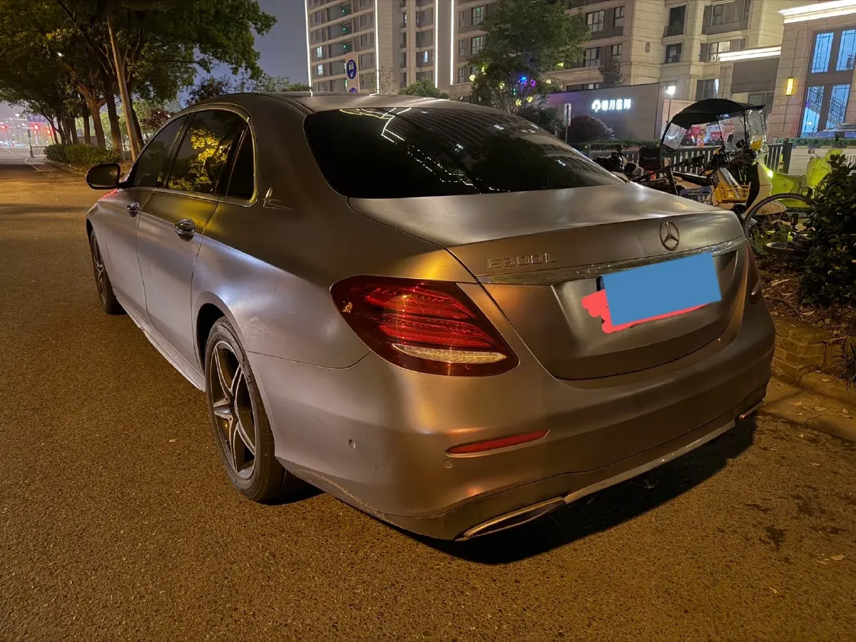 2020 Mercedes-Benz E Class 2.0T 258HP L4 9AT,autocango,china used car exporter,china ev exporter,chinese used car exporter,chinese used ev exporter