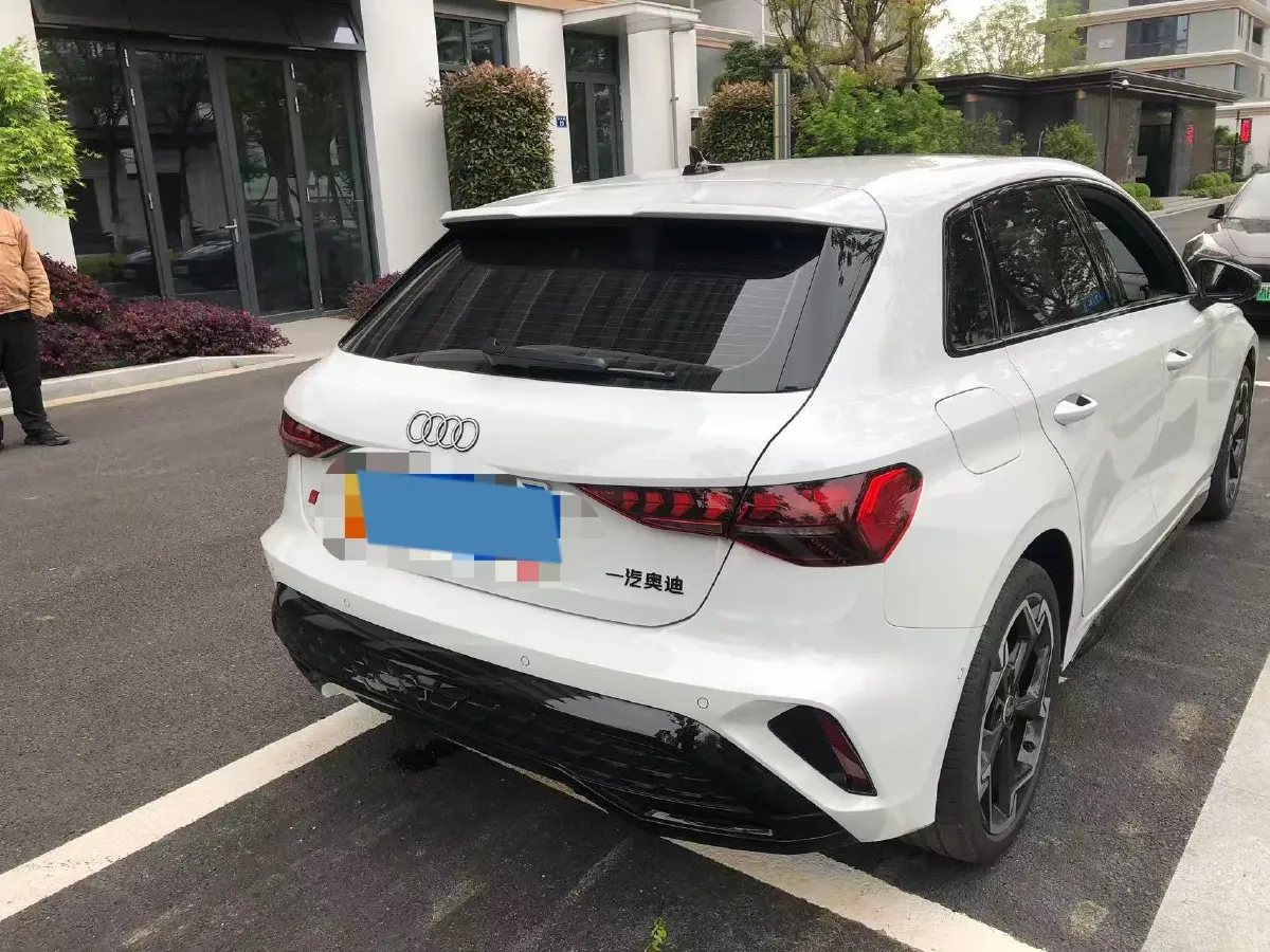 2026 Audi A3 1.5T 160HP L4 7DCT,autocango,china used car exporter,china ev exporter,chinese used car exporter,chinese used ev exporter