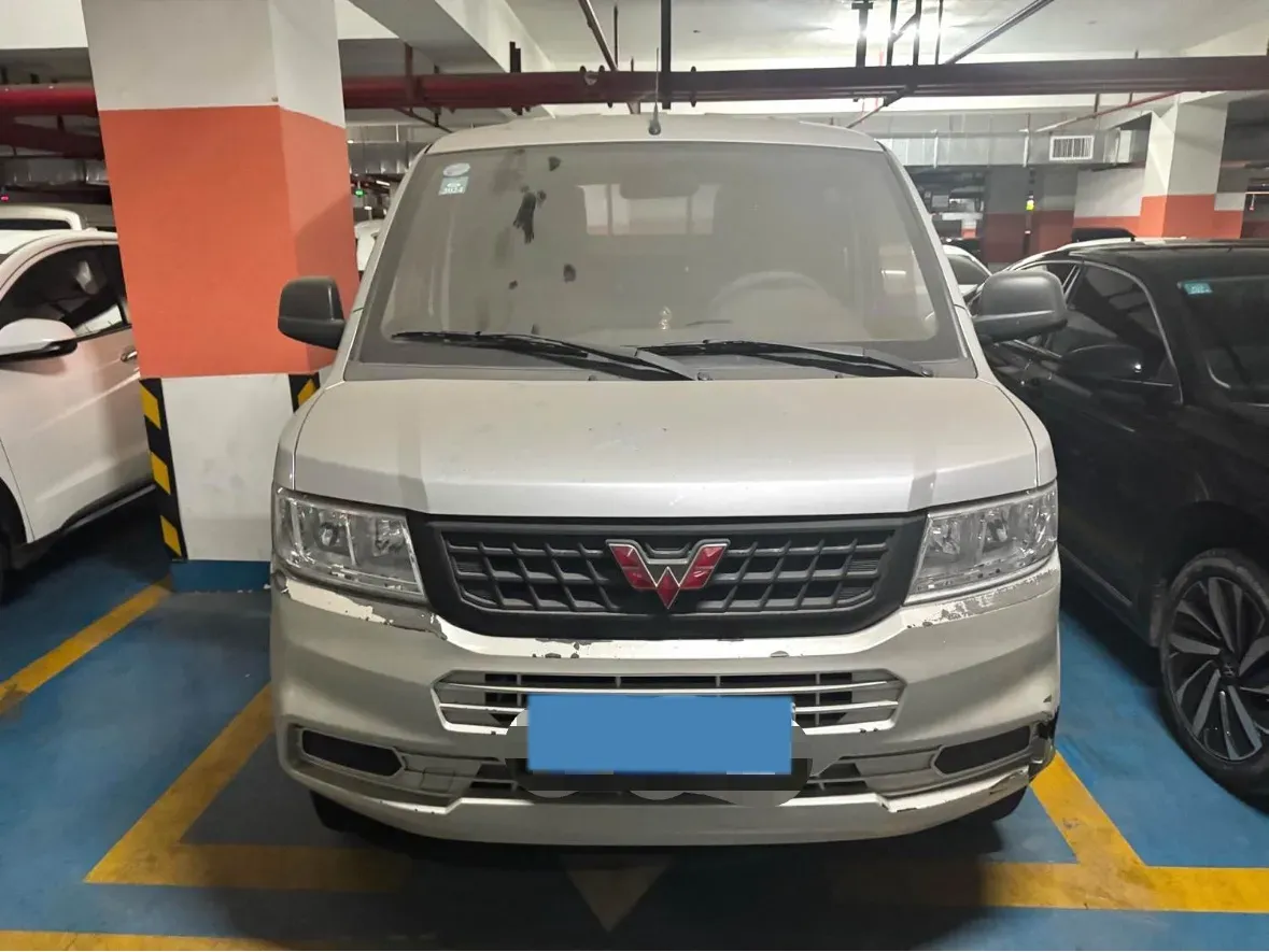 2019 WuLing RongGuang New Truck 1.5L 107HP L4 5MT,autocango,china used car exporter,china ev exporter,chinese used car exporter,chinese used ev exporter