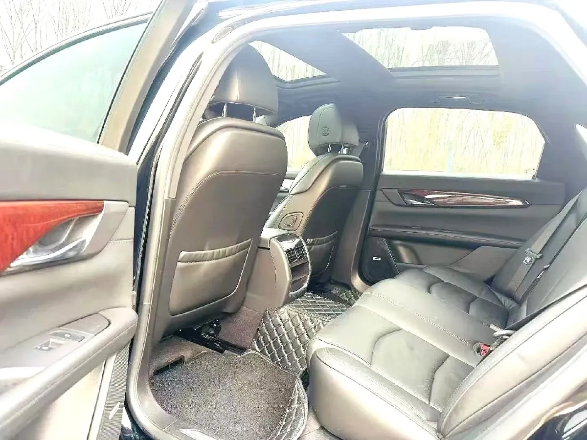 2021 Cadillac CT6 2.0T 237HP L4 10AT,autocango,china used car exporter,china ev exporter,chinese used car exporter,chinese used ev exporter