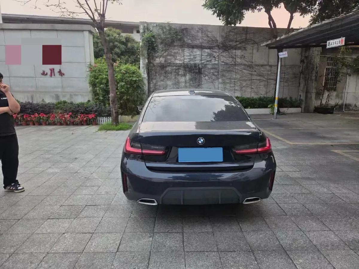 2023 BMW 3 Series 2.0T 156HP L4 8AT,autocango,china used car exporter,china ev exporter,chinese used car exporter,chinese used ev exporter