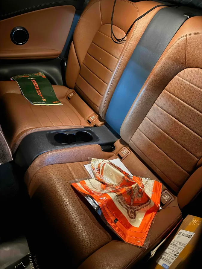 2020 Mercedes-Benz C Class 1.5T 184HP L4 9AT,autocango,china used car exporter,china ev exporter,chinese used car exporter,chinese used ev exporter