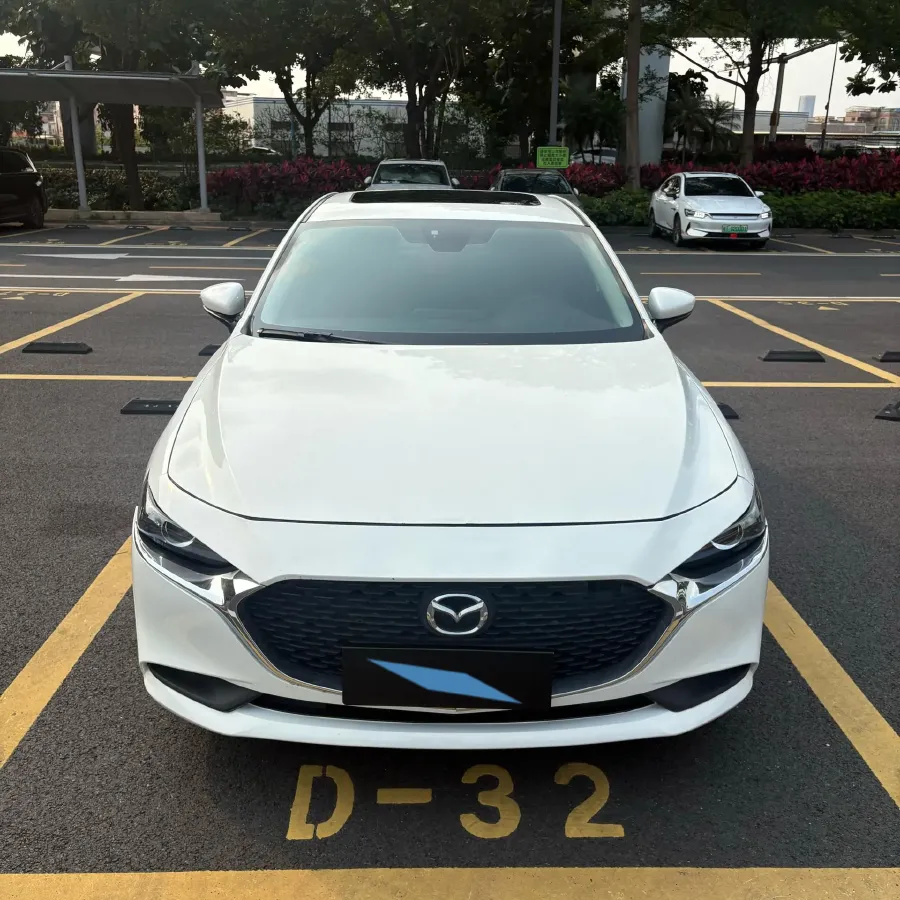 2020 Mazda 3 Axela 1.5L 117HP L4 6AT,autocango,china used car exporter,china ev exporter,chinese used car exporter,chinese used ev exporter