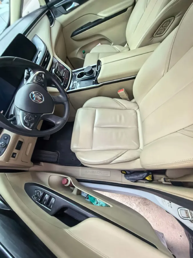 2023 Buick GL8 2.0T 237HP L4 9AT,autocango,china used car exporter,china ev exporter,chinese used car exporter,chinese used ev exporter