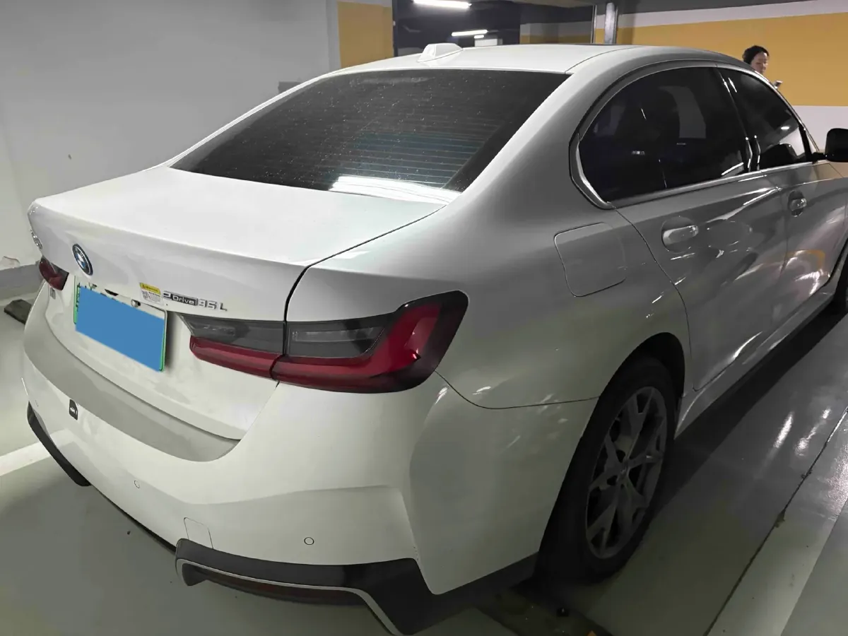 2024 BMW i3 BEV 70KWH,autocango,china used car exporter,china ev exporter,chinese used car exporter,chinese used ev exporter