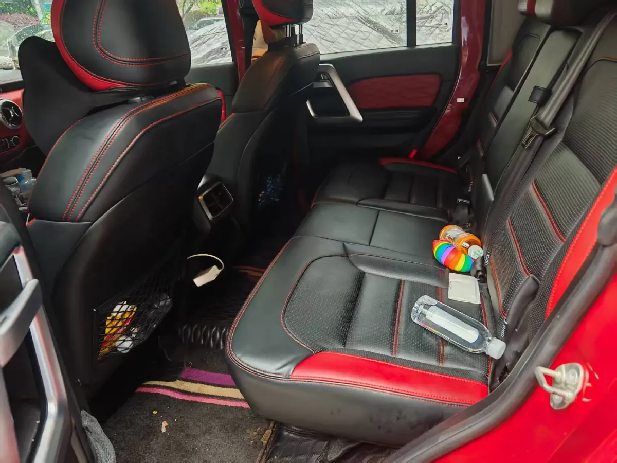 2019 Beijing BJ40 2.0T 218HP L4 6AT,autocango,china used car exporter,china ev exporter,chinese used car exporter,chinese used ev exporter