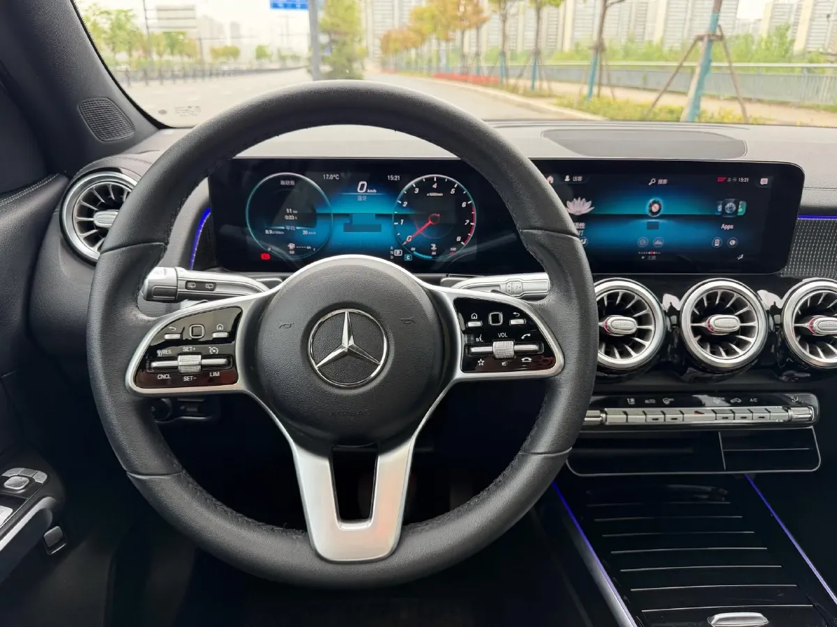 2021 Mercedes-Benz GLB Class 1.3T 163HP L4 7DCT,autocango,china used car exporter,china ev exporter,chinese used car exporter,chinese used ev exporter