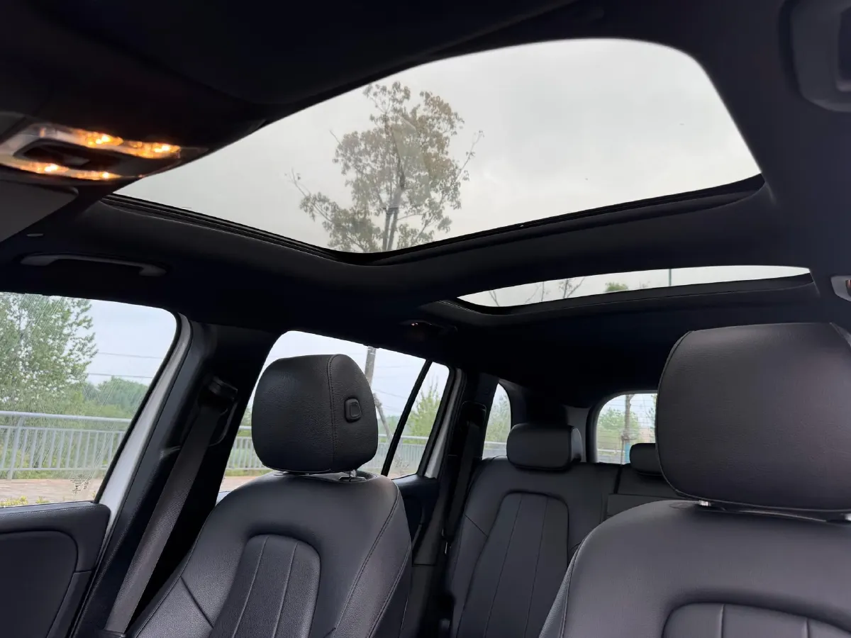 2021 Mercedes-Benz GLB Class 1.3T 163HP L4 7DCT,autocango,china used car exporter,china ev exporter,chinese used car exporter,chinese used ev exporter