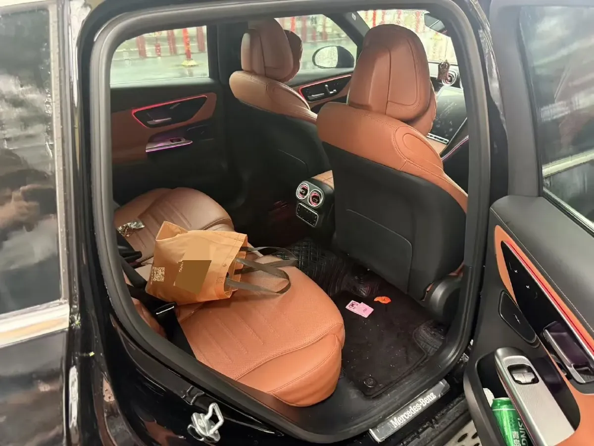 2024 Mercedes-Benz GLC Class 2.0T 258HP L4 9AT,autocango,china used car exporter,china ev exporter,chinese used car exporter,chinese used ev exporter