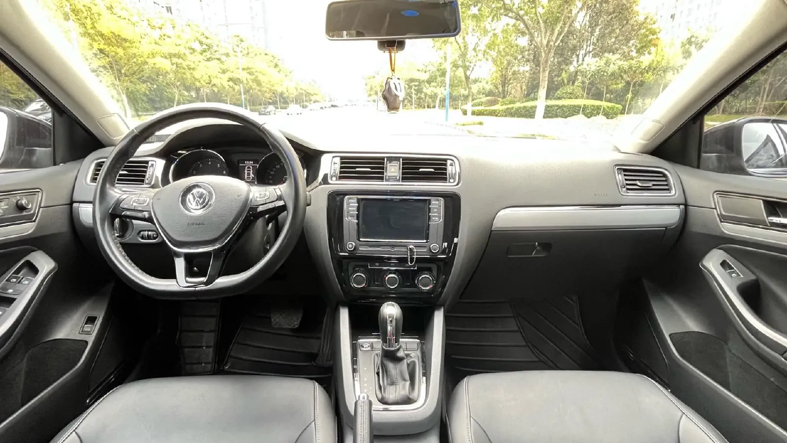 2018 JMC YuSheng S350 2.0T 141HP L4 6AT,autocango,china used car exporter,china ev exporter,chinese used car exporter,chinese used ev exporter