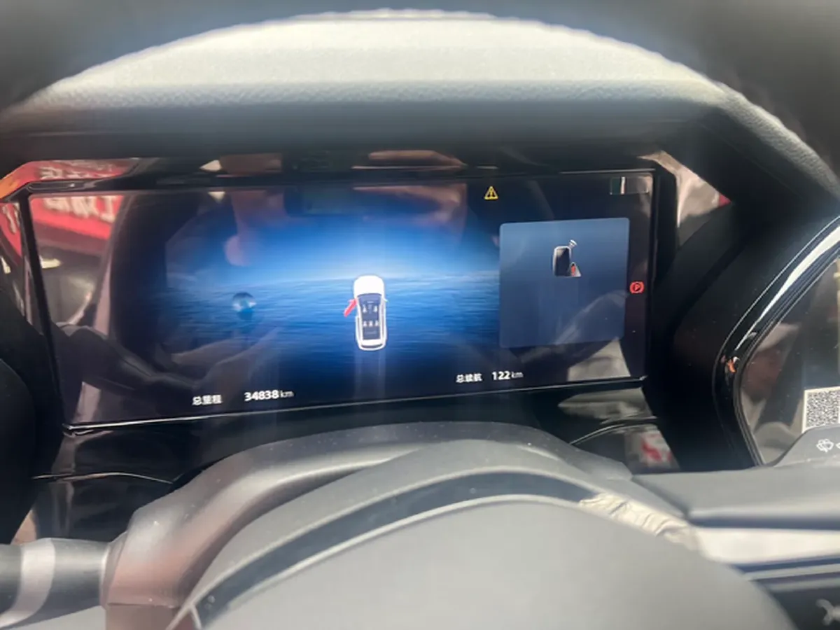 2024 Geely Monjaro 2.0T 218HP L4 7DCT,autocango,china used car exporter,china ev exporter,chinese used car exporter,chinese used ev exporter